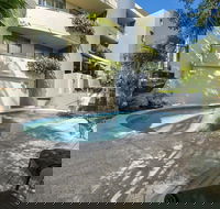 Panoramic ocean views of Sunshine Beach Unit 5 Vista Pacific 12 Bryan Street - Accommodation Gladstone