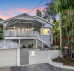 Gorgeous home 3 mins to Strand - Accommodation Gladstone