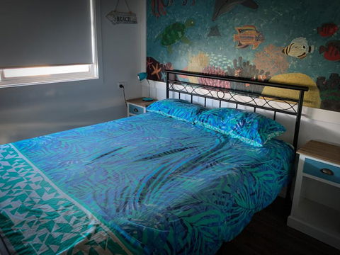 CDC 625 Beach House - Accommodation Gladstone 3