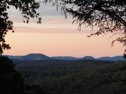 NEW Winston Cottage Leura Views & Location - Accommodation Gladstone 0