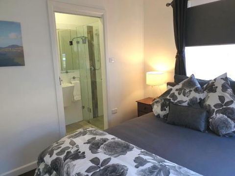 NEW Winston Cottage Leura Views & Location - Accommodation Gladstone 4