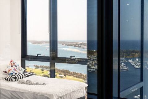 Southport Apartment - Accommodation Gladstone 3