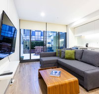 Raphael 2BDR Carlton Apartment - Accommodation Gladstone