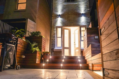 Amazing Waterview Terrace At The Rocks Sydney CBD - Accommodation Gladstone 0