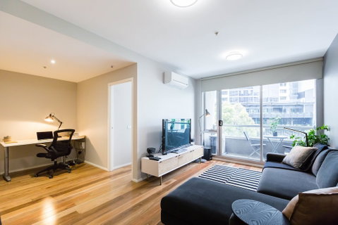 SANDRA, 1BDR Carlton Apartment - Accommodation Gladstone 2