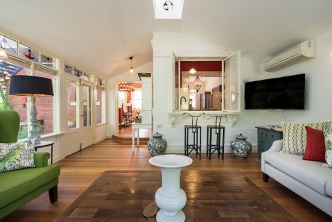 The Eaglehawk Country House Hotel Maldon - Accommodation Gladstone 5