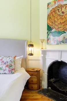 The Eaglehawk Country House Hotel Maldon - Accommodation Gladstone 4