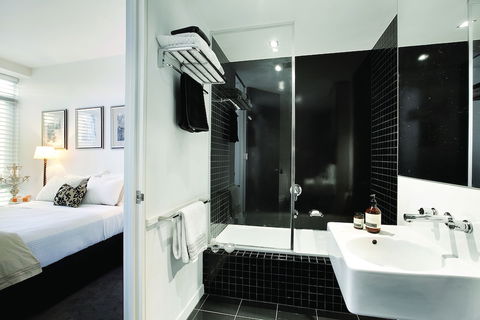 Soho52 - Accommodation Gladstone 2