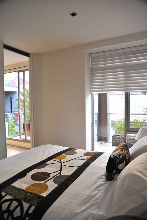 Soho52 - Accommodation Gladstone 3