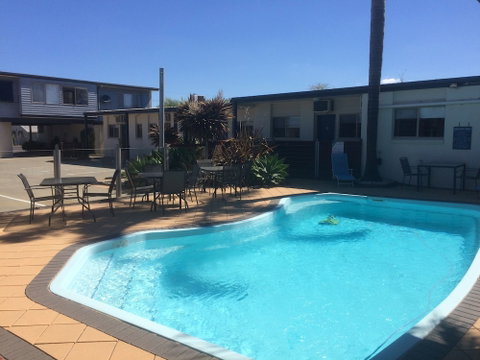 Portarlington Beach Motel - Accommodation Gladstone 4