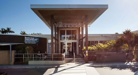 Villa Noosa Hotel - Accommodation Gladstone 5