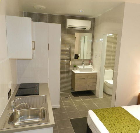 Copper City Motel - Accommodation Gladstone 2