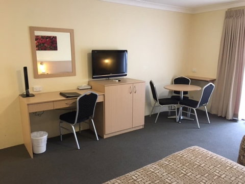 Maclin Lodge Motel - Accommodation Gladstone 6