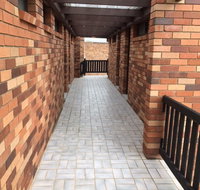 Maclin Lodge Motel - Accommodation Gladstone