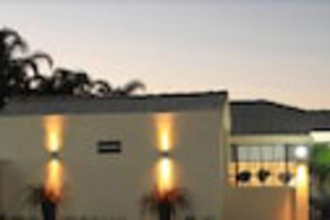 Astoria Retreat B&B - Accommodation Gladstone 0