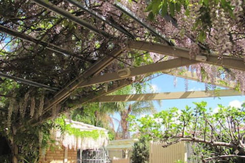 Astoria Retreat B&B - Accommodation Gladstone 1