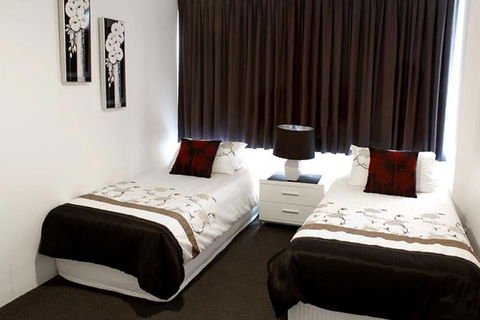 Beaconlea Tower Apartments - Accommodation Gladstone 3
