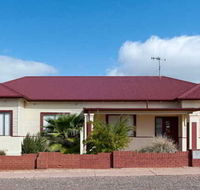 Playford Lodge - Accommodation Gladstone