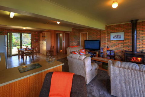 Sea Change Safety Cove - Accommodation Gladstone 6