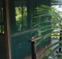 Sanctuary Retreat - Accommodation Gladstone