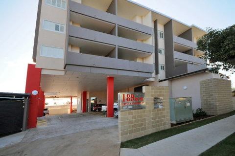 Laguna Apartments - Accommodation Gladstone 1