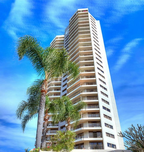 Burleigh Esplanade Apartments - Accommodation Gladstone 1