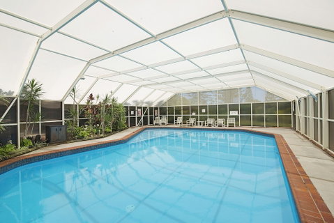Burleigh Esplanade Apartments - Accommodation Gladstone 4