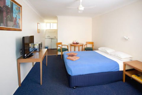 Sundale Motel - Accommodation Gladstone 3