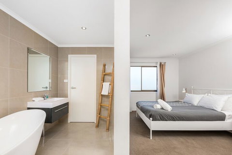 Bella On Banyan - Accommodation Gladstone 7