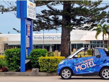Yamba Twin Pines Motel - Accommodation Gladstone 1