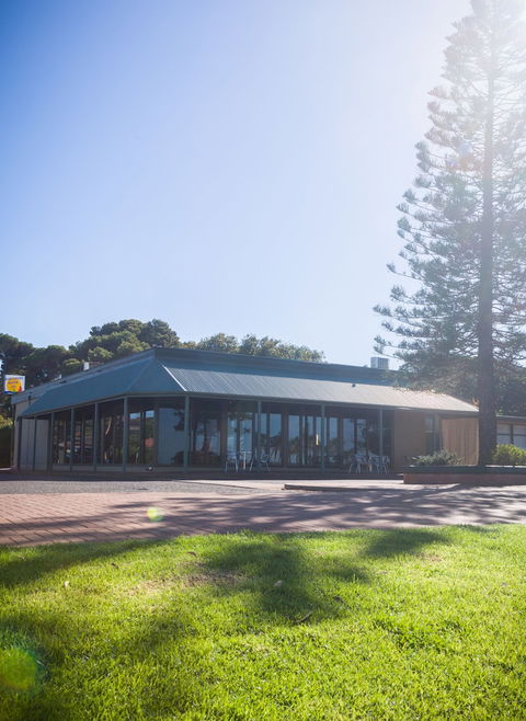 Foreshore Motor Inn - Accommodation Gladstone 4