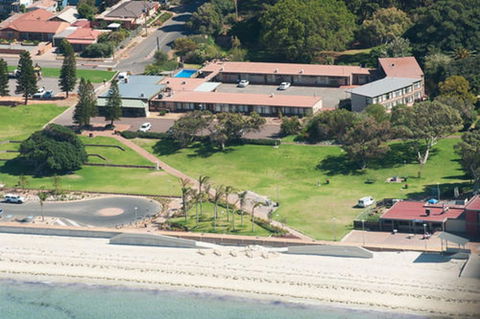 Foreshore Motor Inn - Accommodation Gladstone 2