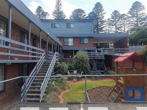 Mahogany Motel - Accommodation Gladstone 1