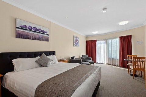 Eastgate On The Range Motel - Accommodation Gladstone 6
