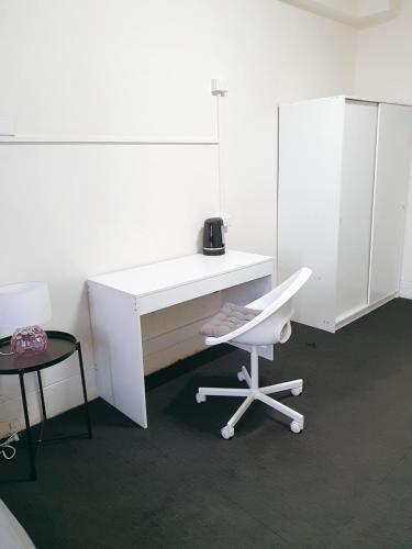 City Resort Hostel - Accommodation Gladstone 1