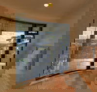 Sheer Pleasure Accommodation - Accommodation Gladstone