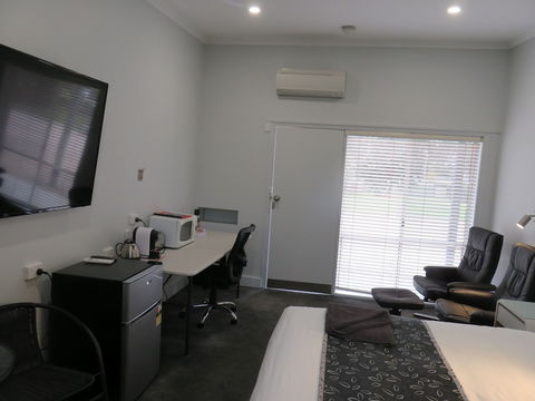 Motel24seven - Accommodation Gladstone 4