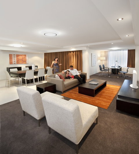 CBD Luxury Accommodation - Accommodation Gladstone 6