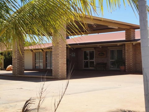 The Lodge Motel - Accommodation Gladstone 5