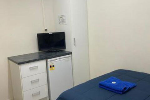 Cityside Accommodation - Accommodation Gladstone 2