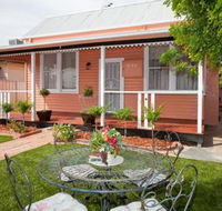 Pammys Palace - Accommodation Gladstone