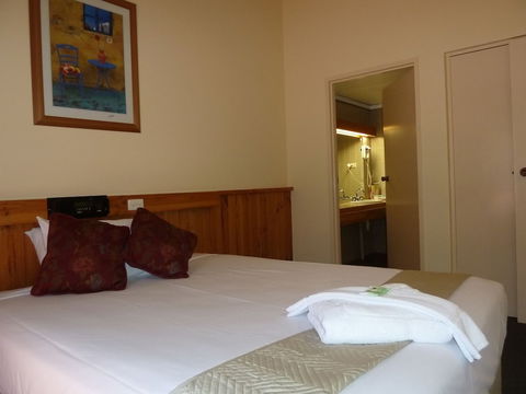 The Miners Rest Motel - Accommodation Gladstone 6