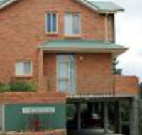 Twin Seasons 5 Deluxe Holiday Apartment - Accommodation Gladstone