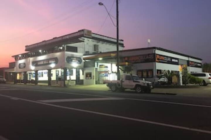 East Innisfail QLD Accommodation Gladstone