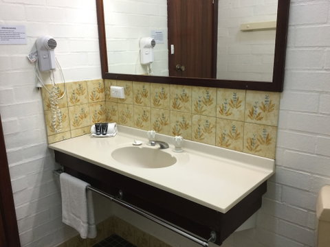Bayview Motel - Accommodation Gladstone 4