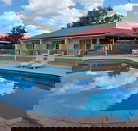Emerald Explorers Inn - Accommodation Gladstone