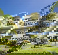 Beachside Apartment 10 - Accommodation Gladstone