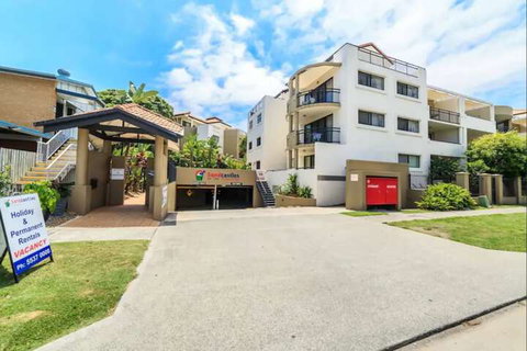 Gold Coast Apartment At Sandcastles On Broadwater - Accommodation Gladstone 1