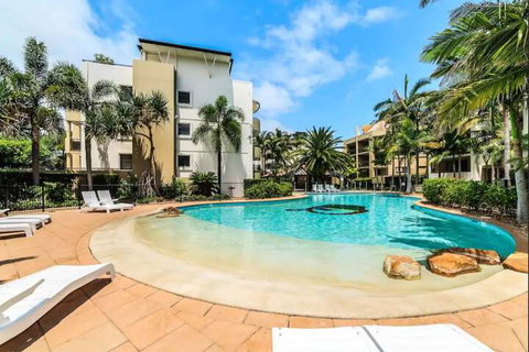 Gold Coast Apartment At Sandcastles On Broadwater - Accommodation Gladstone 2