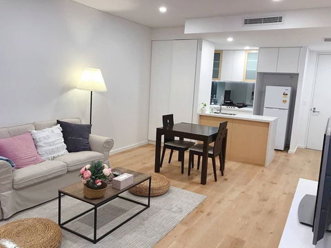 C09-daring Harbour 1 BDR APT - Accommodation Gladstone 2